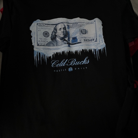 A hustle daily gold bucks - Picture 1 of 1